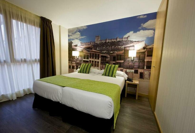 غرفة عائلية, Ele Enara Boutique