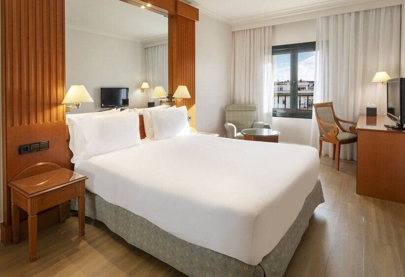 带城市景观的标准间, Exe Sevilla Macarena