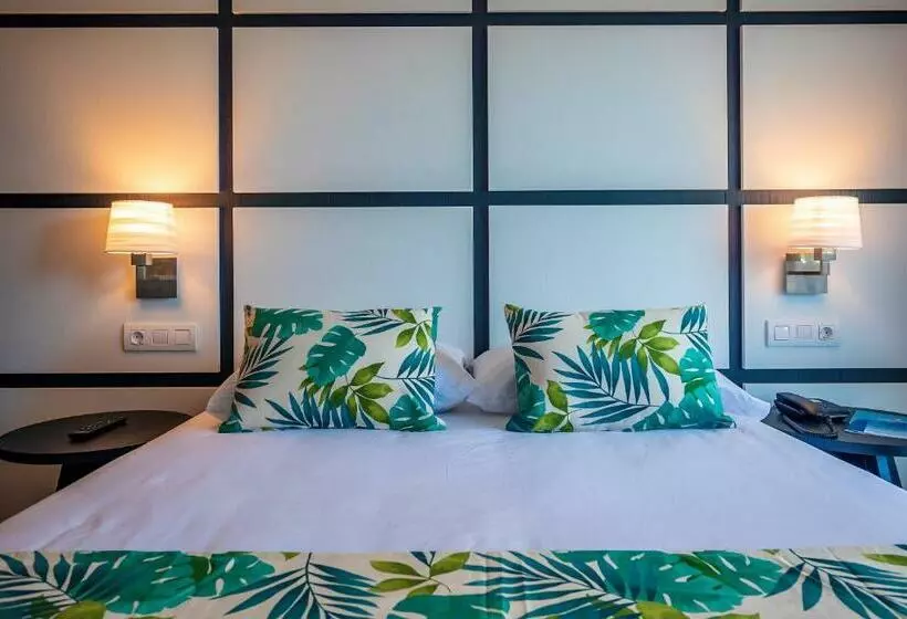 ファミリールーム, Golden Port Salou & Spa