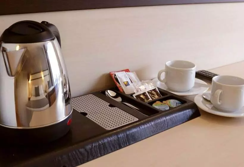 スタンダードトリプルルーム, Golden Port Salou & Spa