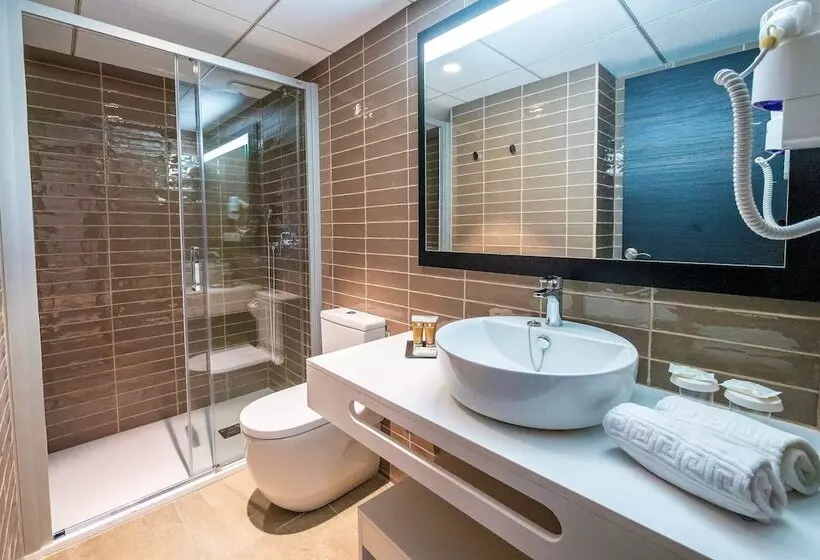 ファミリールーム, Golden Port Salou & Spa