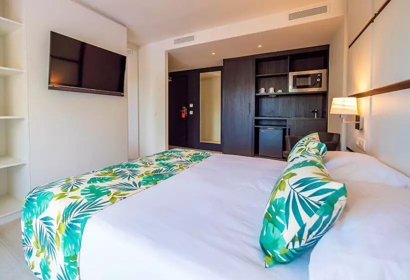 ファミリールーム, Golden Port Salou & Spa