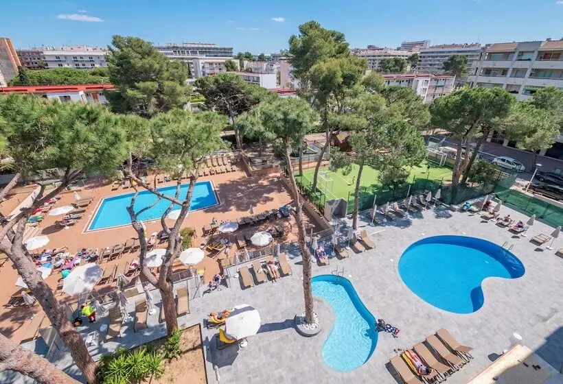 プールビューファミリールーム, Golden Port Salou & Spa