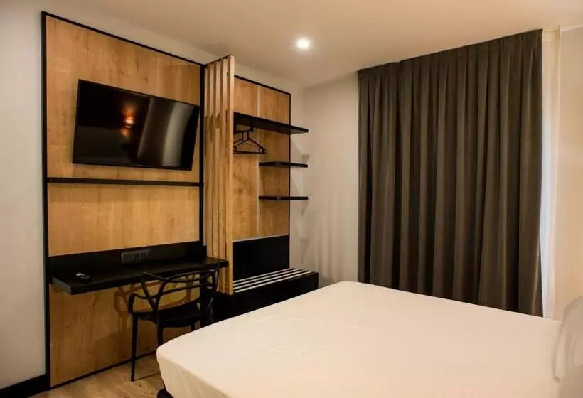 اتاق استاندارد, Ibis Styles Figueres Ronda