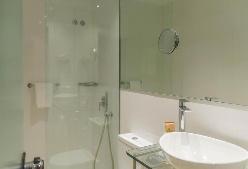 اتاق استاندارد, Ibis Styles Figueres Ronda