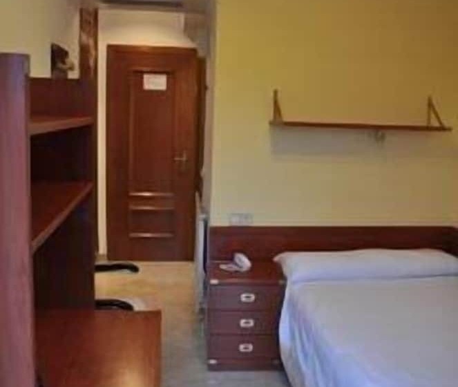 غرفة قياسية فردية, Le Petit