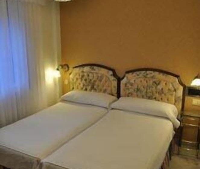 غرفة قياسية, Le Petit