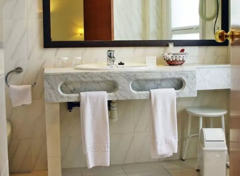 Chambre Triple Standard, Llafranch