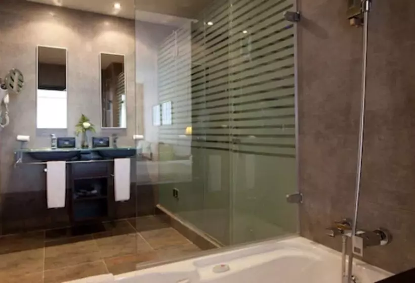ジュニアスイート, Kimpton Los Monteros Marbella, An Ihg