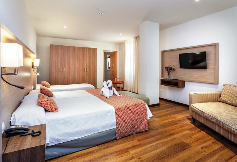 スーペリアールーム, Marquesa