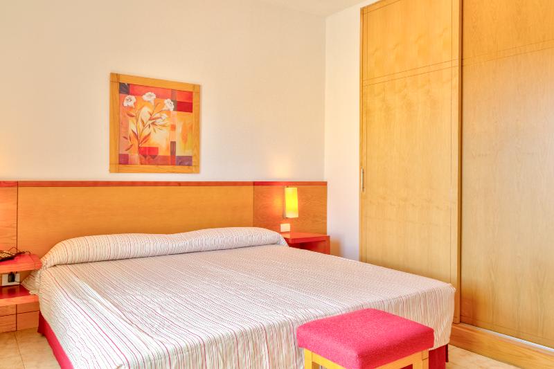 バルコニー付きスタンダードルーム, Marquesa