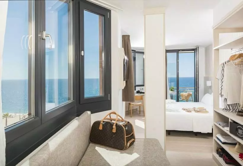 Quarto Triplo Standart Vista Mar, Marsol