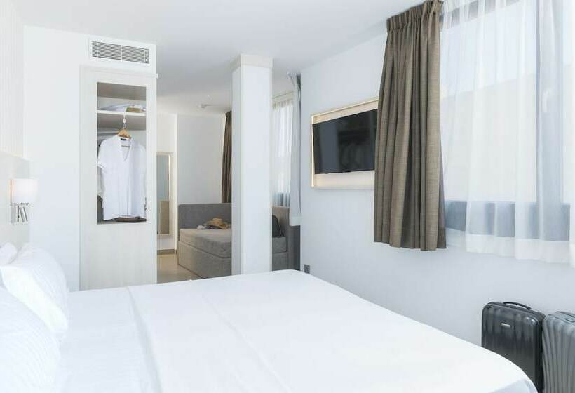 Triple Room Sea View, Marsol
