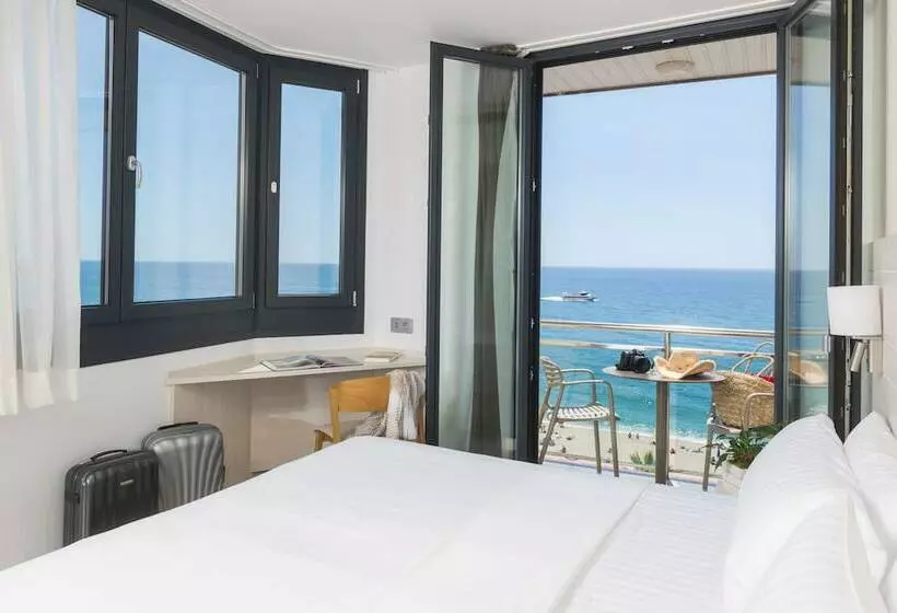 Quarto Triplo Standart Vista Mar, Marsol