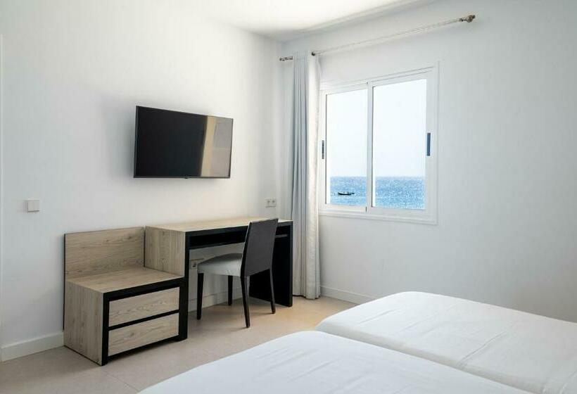 Номер Стандарт Вид на Море, Medano