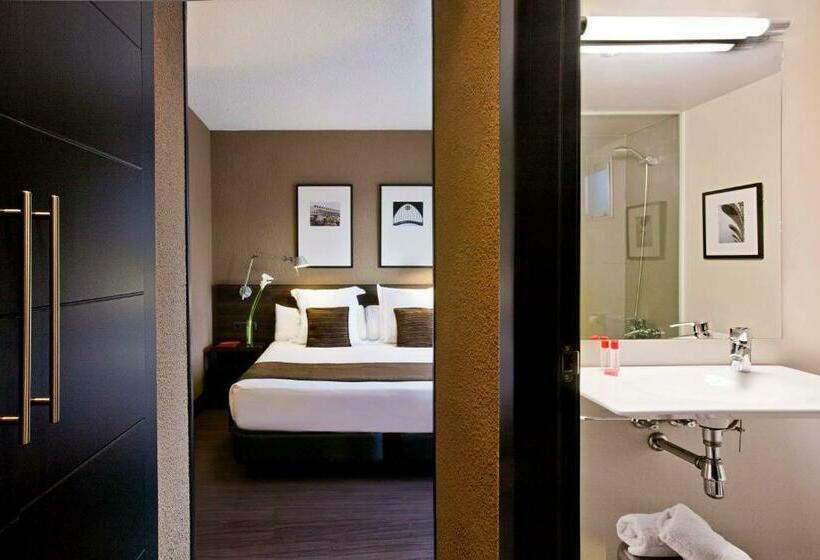 غرفة قياسية ثلاثية, Medium Valencia