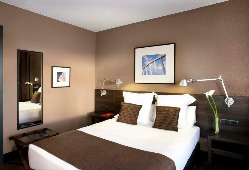 غرفة قياسية فردية, Medium Valencia