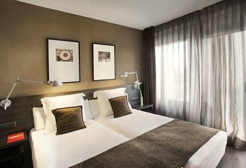 غرفة قياسية, Medium Valencia