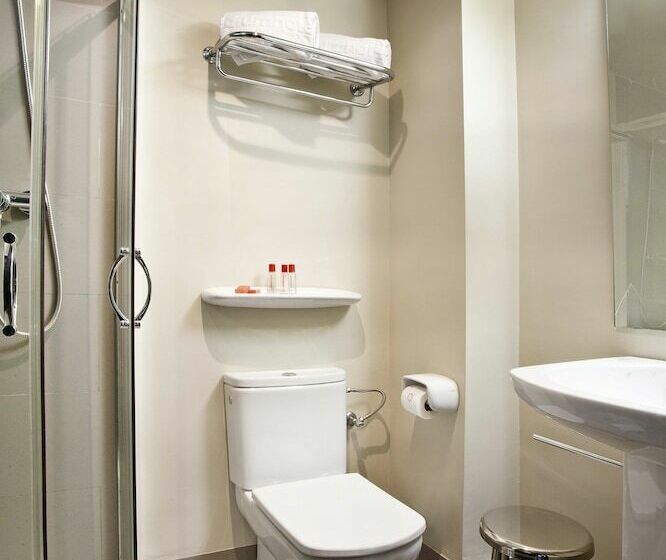 غرفة قياسية فردية, Medium Valencia