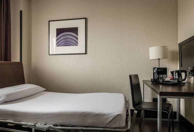 غرفة قياسية ثلاثية, Medium Valencia