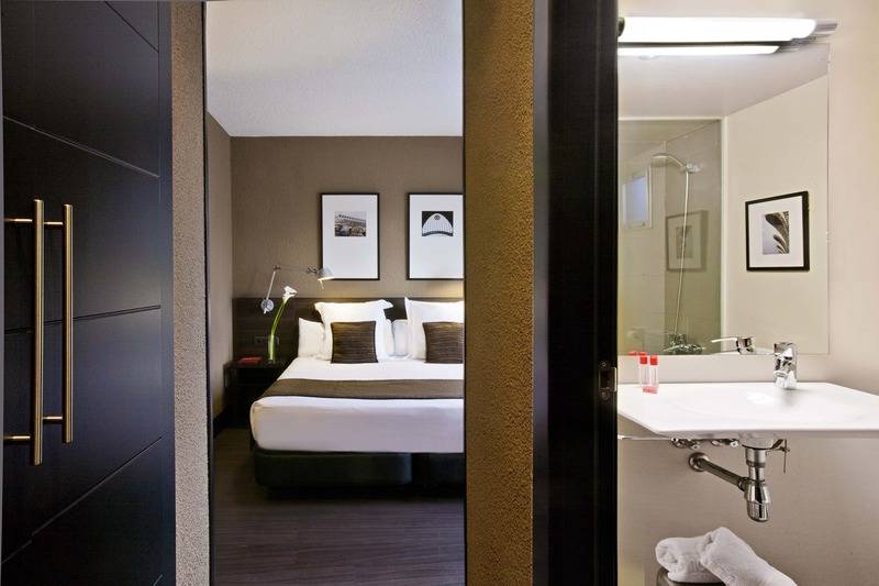 غرفة عائلية, Medium Valencia