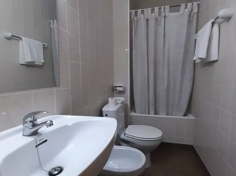 Quarto Estandar Individual, Morell