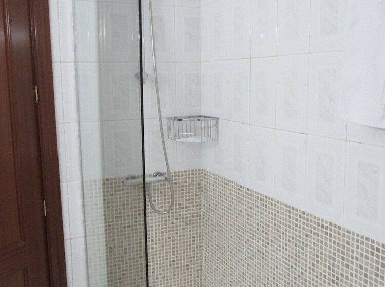 Номер Стандарт Индивидуальный, Perales