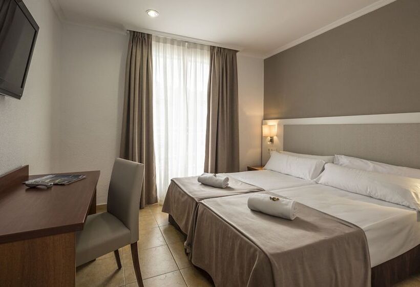 Семейный Номер, Rosamar & Spa 4s