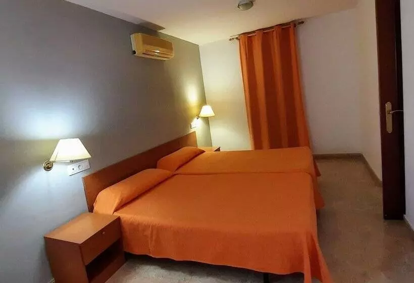 Dört Kişilik Standart Oda, San Martin