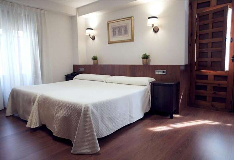 标准间, Santa Isabel