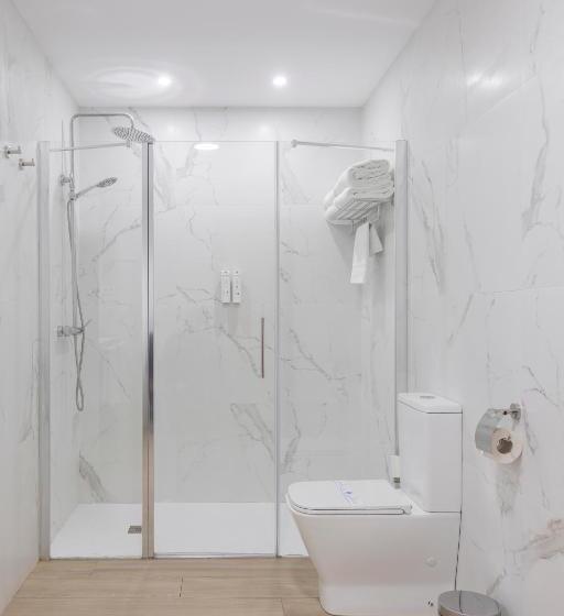 اتاق خانوادگی, Soho Boutique Los Naranjos