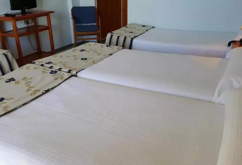 Dört Kişilik Standart Oda, Torre De Los Guzmanes