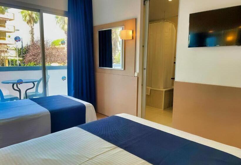 带泳池观景的豪华房, Villamarina Club