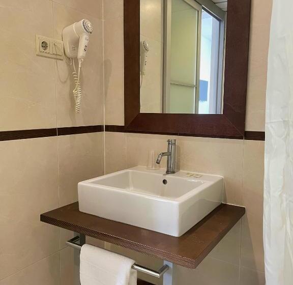 Chambre Familiale Supérieure, Villamarina Club