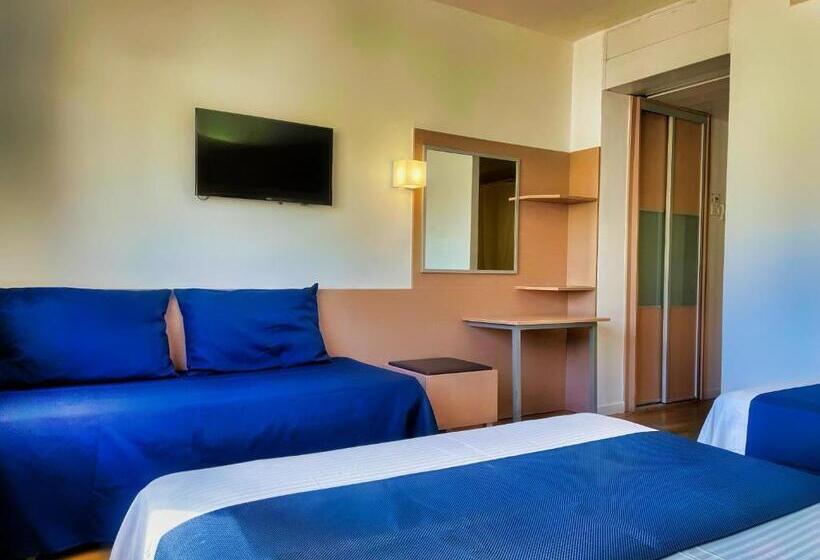 高级家庭房间, Villamarina Club