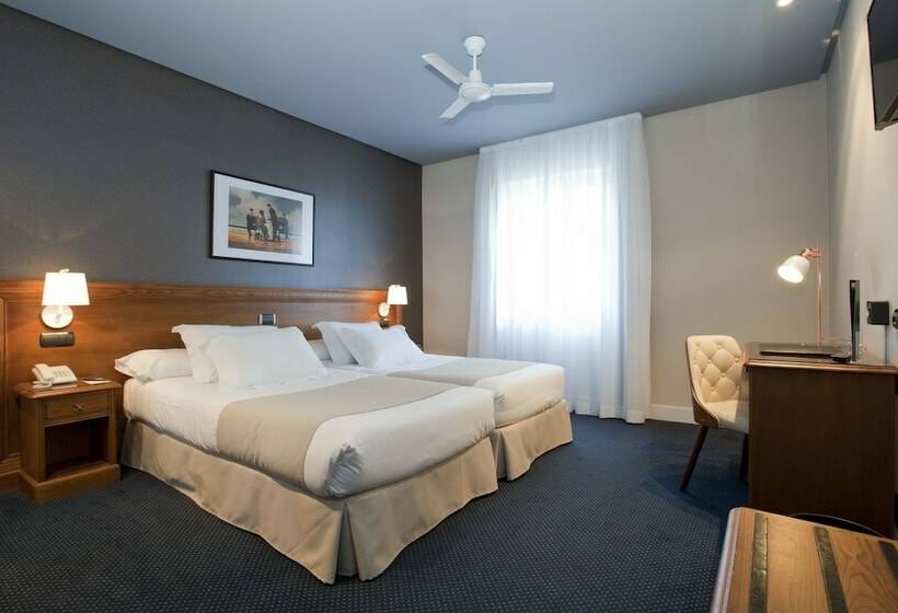 غرفة قياسية, Felipe Iv