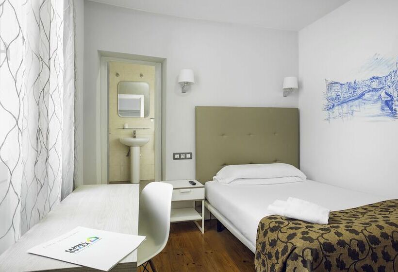 اتاق استاندارد یک نفره, Casual Gurea