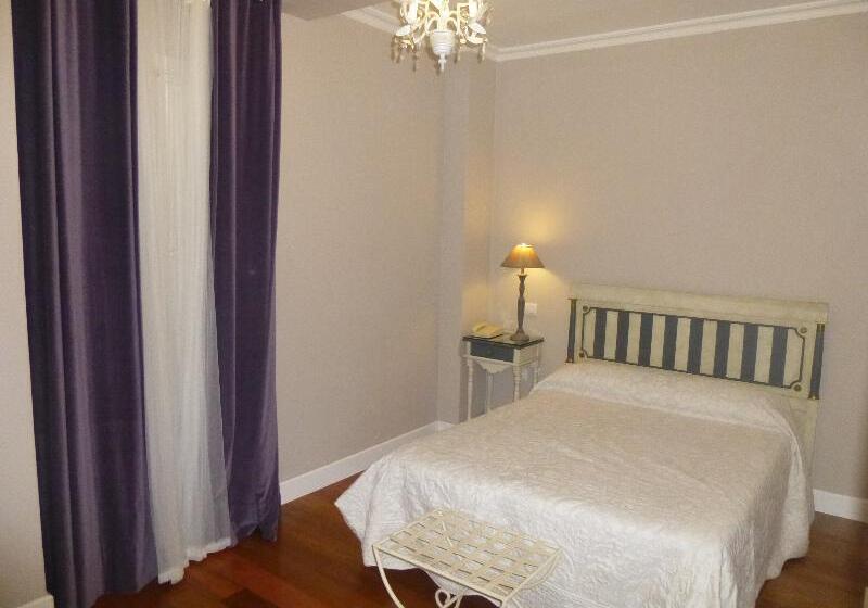 اتاق استاندارد, Le Petit Paris