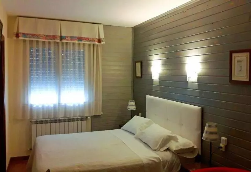 デラックスルーム, Hostal Martin   Sanabria