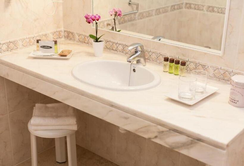 Номер Стандарт, Casbah