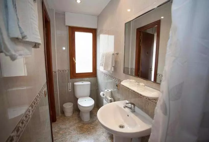 اتاق استاندارد, Hostal Aragon
