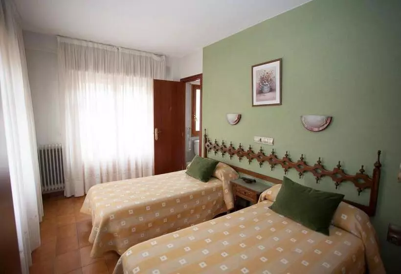 اتاق استاندارد, Hostal Aragon