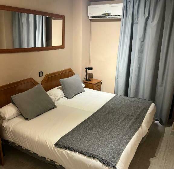 اتاق استاندارد, Hostal Arenal