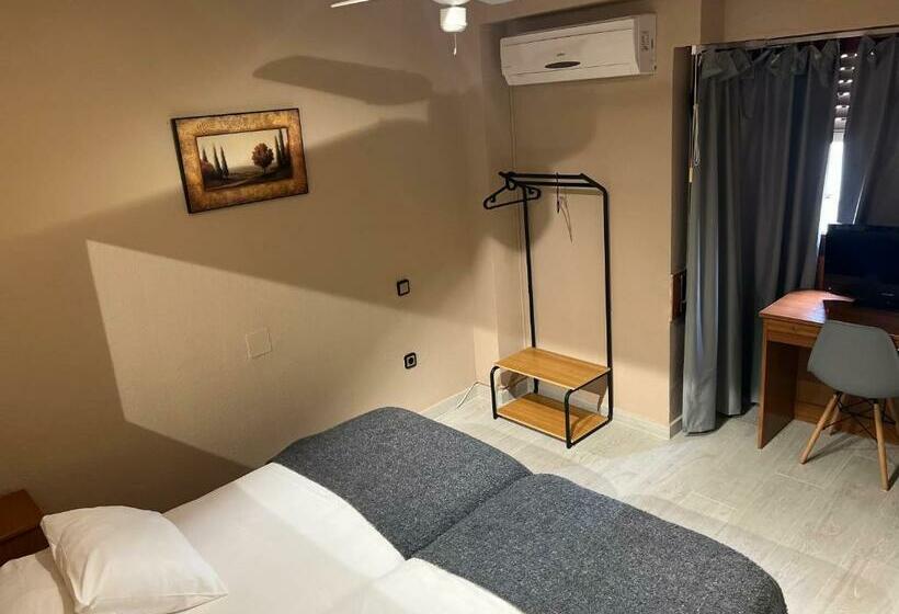 Номер Стандарт, Hostal Arenal