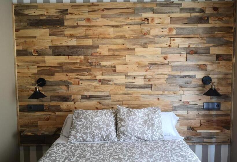 غرفة ديلوكس مطلة على المدينة, Hostal Juan Bravo