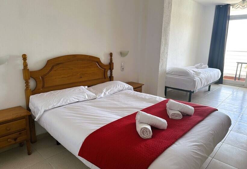 اتاق استاندارد با چشم‌انداز دریا, Barraca Suites