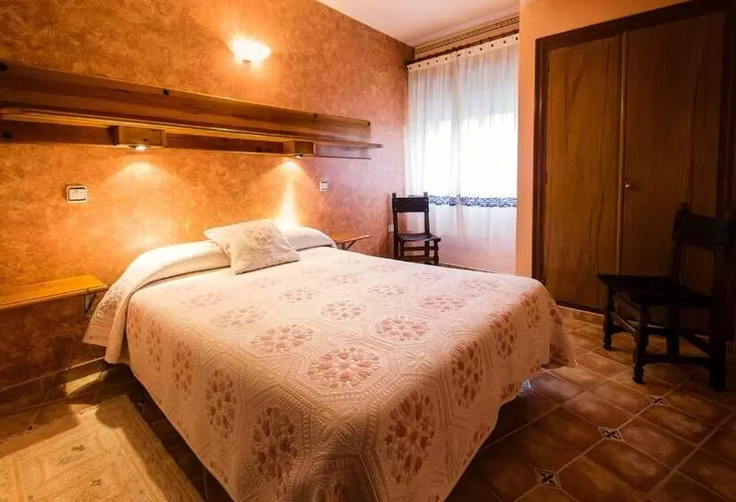 Standart Tek Kişilik Oda, Hostal Romi