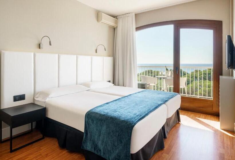 اتاق استاندارد با چشمانداز دریا, Ilunion Caleta Park