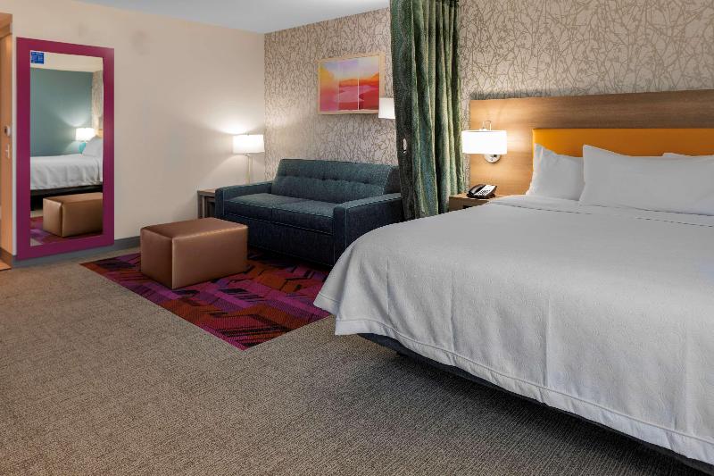 اتاق استاندارد با چشمانداز دریا, Ilunion Caleta Park