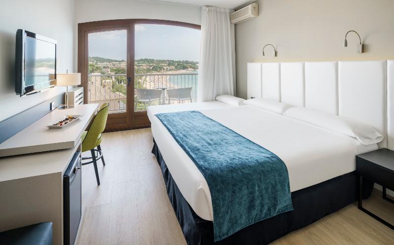 اتاق استاندارد, Ilunion Caleta Park